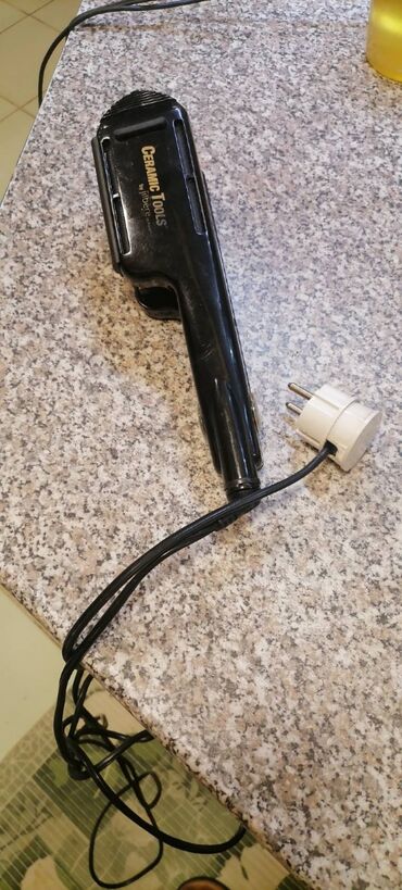 Pegle na paru: Pegla profi Francuskog proizvođača 200w. JILBERE Paris. Širokih ploča — 4