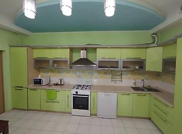 80: 🏡 Сдается просторная квартира в центре Бишкека! 📍 Адрес: ул — 5