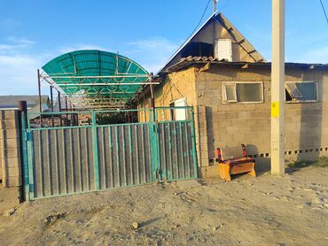 колмо продаю дом: Дом, 2 м², 2 комнаты, Собственник, Старый ремонт