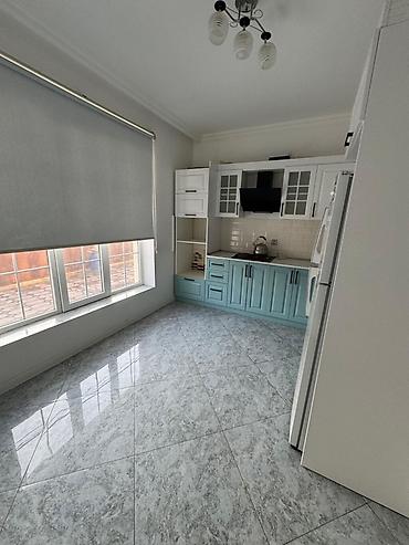 upd qesebesinde satilan evler: 4 otaqlı, 145 kv. m, Yeni təmirli — 6