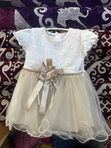 детская одежда оптом бишкек дордой: Детское платье, цвет - Белый, Б/у at lalafo.kg детская одежда оптом бишкек дордой: Детское платье, цвет - Белый, Б/у