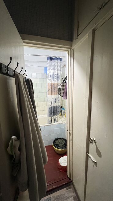 Продажа квартир: 2 комнаты, 50 м², 105 серия, 2 этаж, Старый ремонт — 16