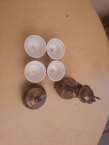 Kompleti posuđa: Set za (fildzan) soljice,posuda,cinija Set za šoljice, šećer. Dve na lalafo.rs — 10 Kompleti posuđa: Set za (fildzan) soljice,posuda,cinija Set za šoljice, šećer. Dve — 10