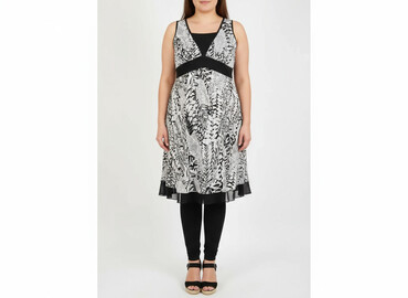 sukienka w kwiaty na wesele plus size: Women`s dress, size XL