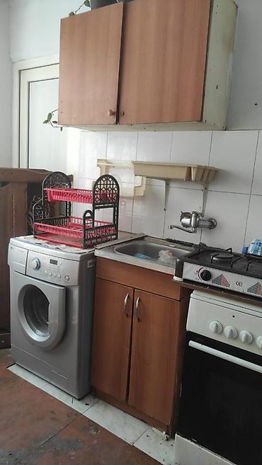 sabuncuda ev: Təcili şəhərin ən prestijli yerində, elmlər akademiyası metrosunun — 2