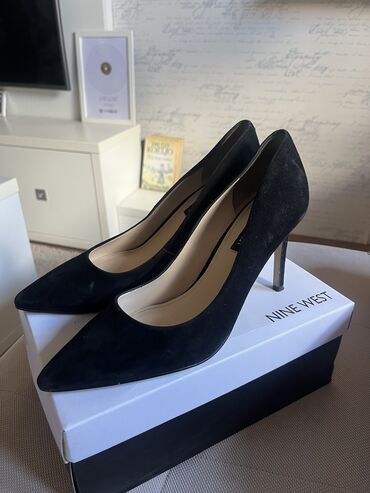 zenske cipele za kisu: Pumps, Nine West, 38