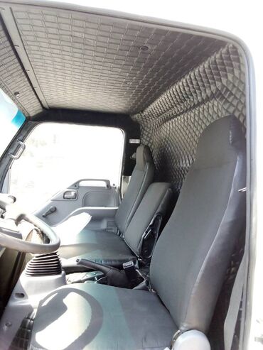 Yük maşınları: Isuzu NPR 66 L, 2008 il, motor 4.3 l, Soyuducu — 11