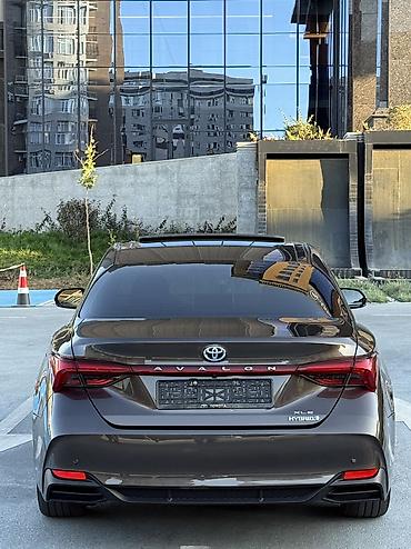 stud 100: Toyota Avalon: 2018 г., 2.5 л, Автомат, Гибрид, Седан — 4