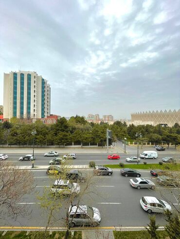 Köhnə tikili: Bakı, 3 otaqlı, Köhnə tikili, m. Nizami, 95 kv. m — 26