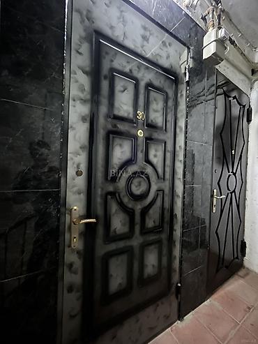 yasamal 2 otaqli evler: Şirvan, 3 otaqlı, Köhnə tikili, 82 kv. m — 9