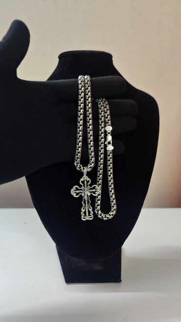 Цепочки: Серебряная цепочка с крестом. ЦепочкаБисмарк . Крест выполнен с — 4
