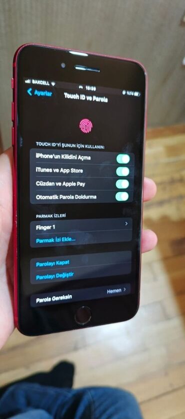 Apple iPhone: IPhone 8 Plus, 64 GB, Qırmızı, Barmaq izi -da lalafo.az — 8 Apple iPhone: IPhone 8 Plus, 64 GB, Qırmızı, Barmaq izi — 8