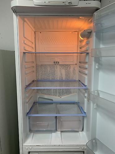 текен: Холодильник Indesit, Б/у, Двухкамерный, No frost, 60 * 185 * 60 — 3