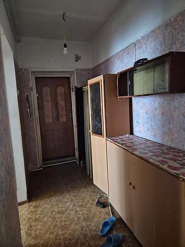 Mənzillər: Bakı, Hövsan qəs., 3 otaqlı, Köhnə tikili, 57 kv. m — 3