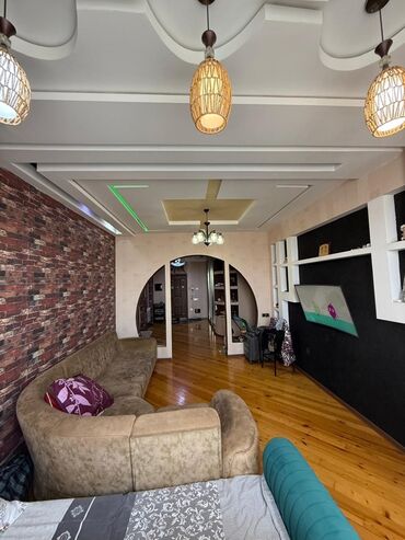 Sifarişlə qonaq dəstləri: Satılır: mənzilin geniş zalı və dəhlizi üçün nəzərdə tutulmuş daxili — 3