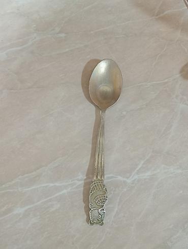 uşaqlar ucun qaşıqlı boşqablar: Uşaq qaşığı – metal, dekorativ saplı - Material: metal (gümüşü — 1