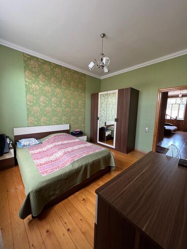 Həyət evləri və villaların satışı: 7 otaqlı, 180 kv. m, Kredit var, Orta təmir — 10