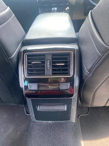 dozvola: RESETKA VENTILACIJE ZA ŠKODA SUPERB | Resetka ventilacije u zadnjoj — 1