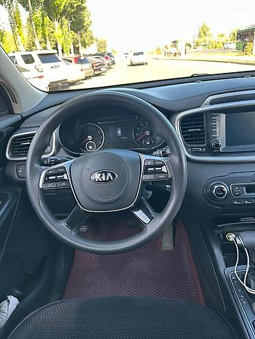пл: Kia Sorento: 2019 г., Автомат, Бензин, Кроссовер — 6