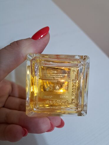 ženske mokasine 2022: Samo raspakovan i proban parfem
