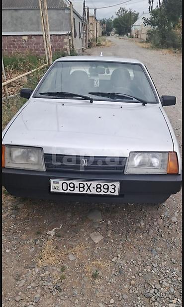 lada 99: Tecili satilir injektordu normal veziyyetdedir . razilasma var tecili — 1