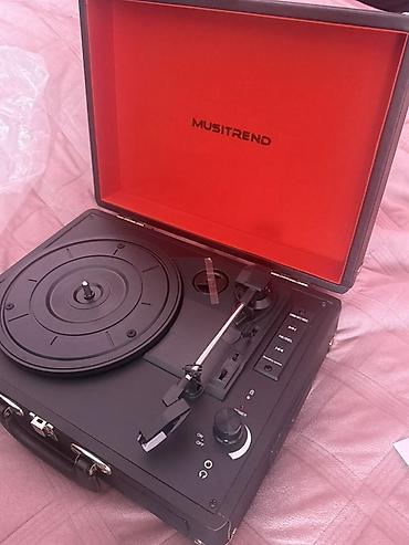 radio usb bluetooth: Yeni-MUSITREND portativ vinil pleyer (çantalı dizayn) - Klassik vinil — 1