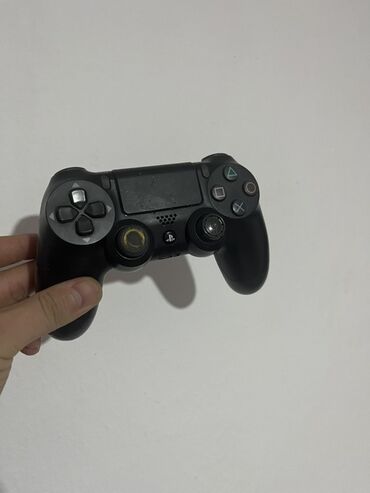купить джойстик для ps4 оригинал: Геймпад Sony DualShock 4 (PS4), черный. На запчасти не включается