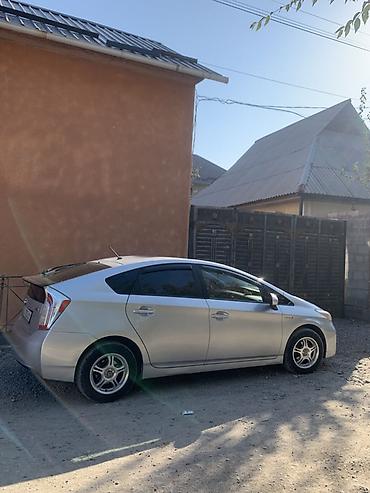 byd yuan pro: Toyota Prius: 2013 г., Гибрид, Хэтчбэк — 1