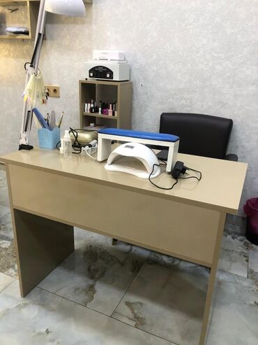 Salon masaları: Güzgüsüz -da lalafo.az — 6 Salon masaları: Güzgüsüz — 6