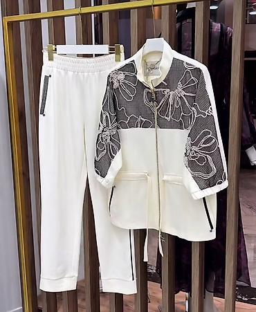 Женский костюм-двойка в стиле casual-chic: Lasagrada Стильная и