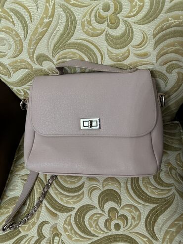 Çantalar: 10 azn — 7