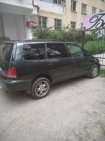 нива автомобиль: Honda Shuttle: 1999 г., 2.3 л, Автомат, Газ, Минивэн