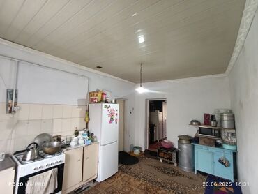 Продажа домов: Дом, 99 м², 5 комнат, Собственник, Косметический ремонт at lalafo.kg — 15 Продажа домов: Дом, 99 м², 5 комнат, Собственник, Косметический ремонт — 15