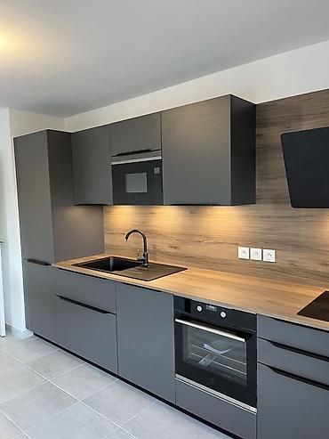 Кухонные гарнитуры: Кухонный гарнитур, цвет - Серый, МДФ — 12