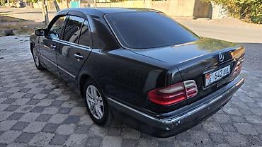яшик для портер: Mercedes-Benz E-Class: 2002 г., 2 л, Автомат, Газ, Седан — 2