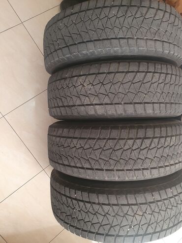 сколько стоят зимние шины на машину: Шиналар 235 / 65 / R 17, Кыш, Колдонулган, Жуп, Жеңил коммерциялык транспорт (C/LT), Кытай, Goform