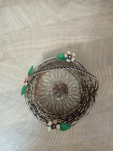 konfet qabi: Metal səbət – dekorativ - Material: metal məftildən toxunma gövdə — 2