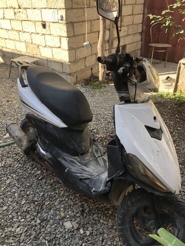 продажа запчастей на авто: Moon moped tek kasmetika xerci var qazı tormozla evez etdik super