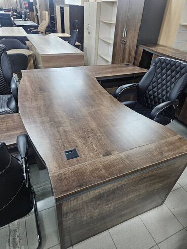 Ofis dəst mebeli: Mudur Desti sekilde gorunduyu kimidir hec bir prablemi yoxdur Fabrik — 8