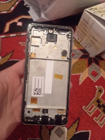 samsung 52: Samsung A 52 Karkazli ekran satılır real alıcılar narahat etsin mağaza