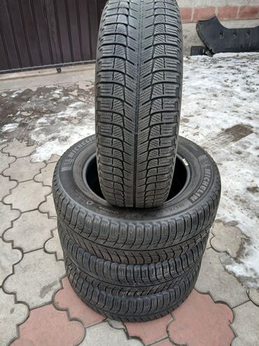 Шины: Шины 195 / 65 / R 15, Всесезонная, Б/у, Комплект, Легковые, Китай, Michelin