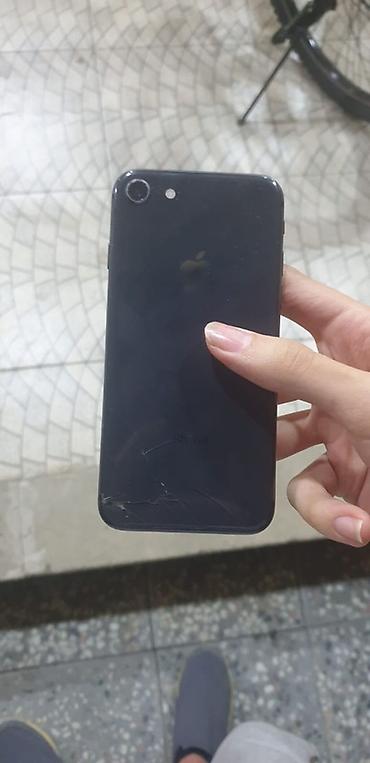 x 64: IPhone 8, 64 GB, Qara, Barmaq izi — 2