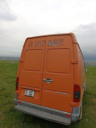 b class: Mercedes-Benz Спринтер: 2002 г., Дизель, Фургон — 3