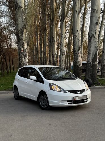Honda: Honda Fit: 2013 г., 1.5 л, Автомат, Бензин, Хэтчбэк