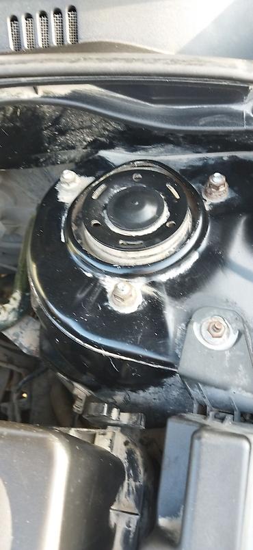 Toyota: Toyota Corolla: 2002 г., 1.6 л, Ручные, Бензин, Седан — 13