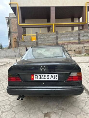 Mercedes-Benz: Mercedes-Benz W124: 1987 г., 2.6 л, Механика, Бензин, Седан