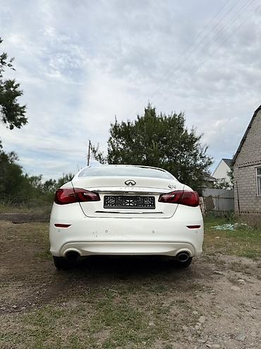 машина bwm: Infiniti Q70: 2015 г., 2.5 л, Автомат, Бензин, Седан — 7