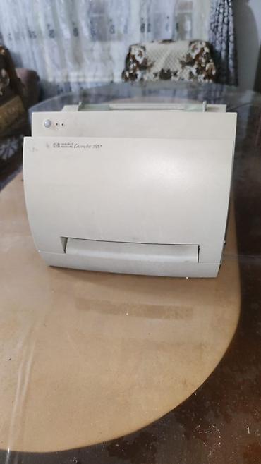 buz aparati: HP LaserJet 1000 lazer printeri, ofis və ya ev istifadəsi üçün nəzərdə — 2