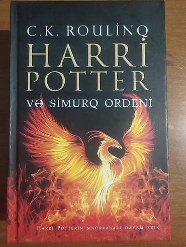 Bədii ədəbiyyat: Satılır: 4 kitabdan ibarət dəst 1) Daniel Defo, “Robinzon Kruzo” - — 54