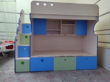 шкаф офисный бу: Двухъярусная детская кровать, Б/у, ЛДСП, цвет - Синий
